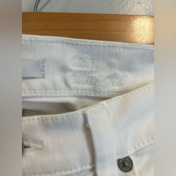 7 For All Mankind White Slim Straight Leg Jeans - Picture 5 of 10